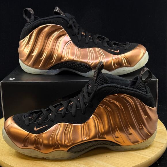 Nike Air Foamposite One Metallic Copper / Black FZ9902-001 Men\'s Size 8.5 Shoe